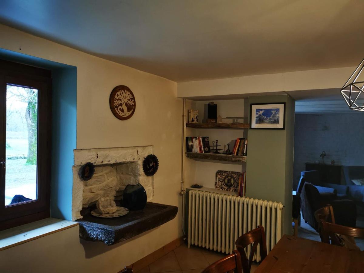 BersaillinDomaine De L'Esperance, Chambre Rose住宿加早餐旅馆 外观 照片